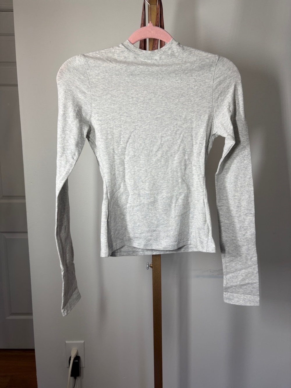 SKIMS Light Gray Long Sleeve Cotton Jersey Top - Picture 9 of 9